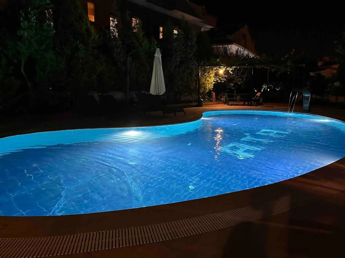Villa Lycian 3 Rooms 2 Living Rooms - Great Location Fethiye Apartmán